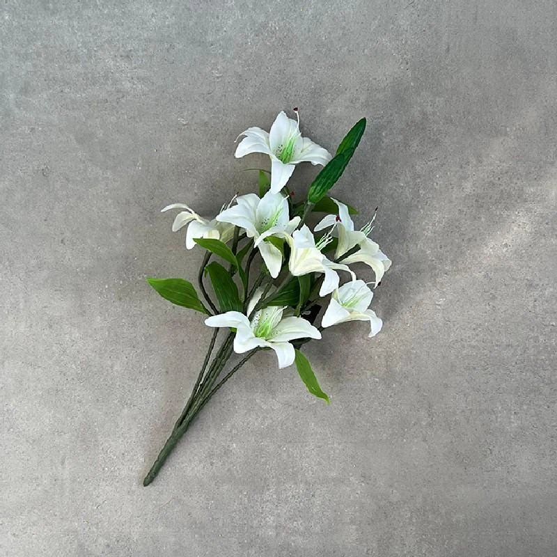 Floare artificiala,Lilia 2