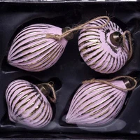Set 4 Globuri pentru brad 2