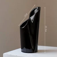 Vaza ceramica 23 cm