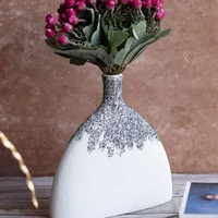 Vaza ceramica 19.2 cm 2