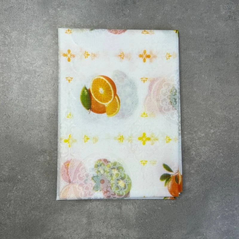 Fata de masa  PVC (106x152) 2
