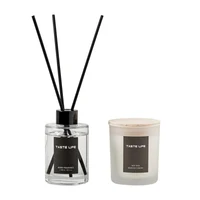 Set difuzor arome cu lumanare aromatizata 120 ml