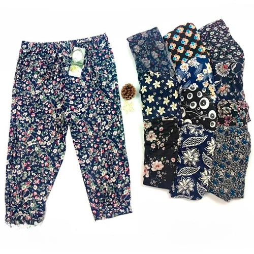 Pantaloni 3 sferturi Dame (8XL-10XL)