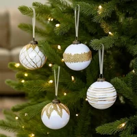 Set 12 Globuri pentru brad 8 cm 2