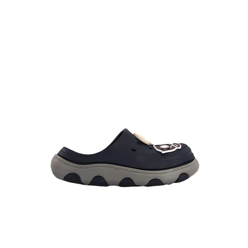 Saboti turnati 5