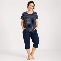Set Dame tricou cu pantaloni 3 sferturi (50-60)